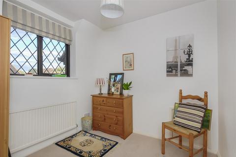26 Old Orchard, Park Street, St Albans, AL2 2QB