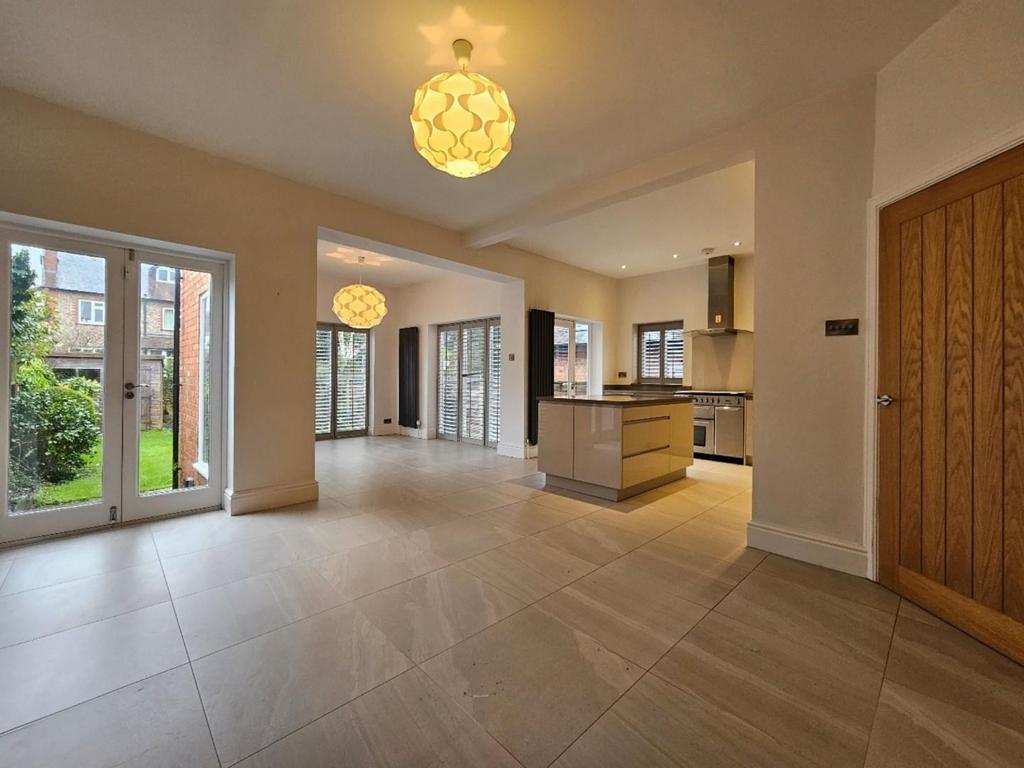 Open Plan Living Dining Kitchen