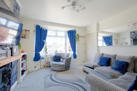 2 bedroom semi-detached house for sale, Hawthorne Avenue, Stapleford