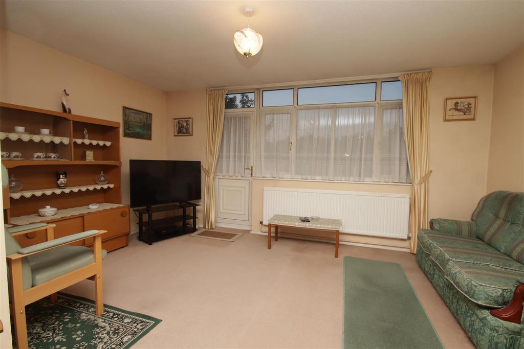 Ferndale Road, Enfield EN3 3 bed terraced house for sale £400,000