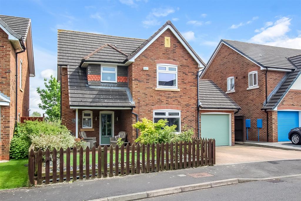 Largo Gardens, Darlington 4 bed detached house for sale £275,000
