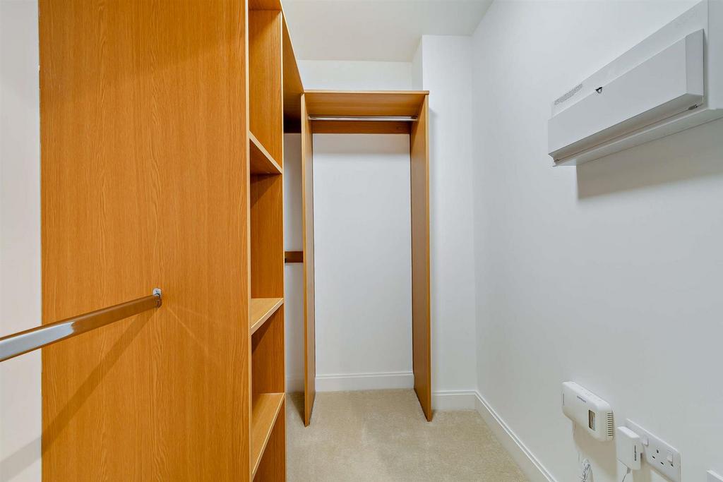 Walk in Wardrobe