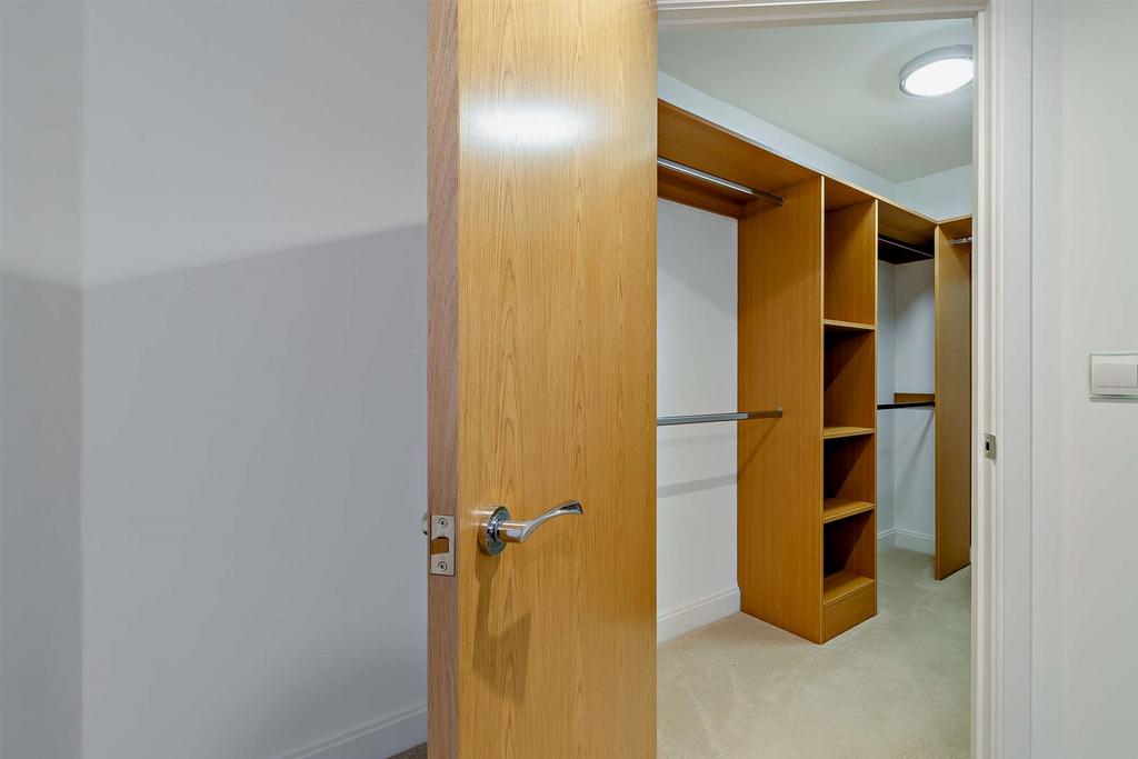 Walk in Wardrobe