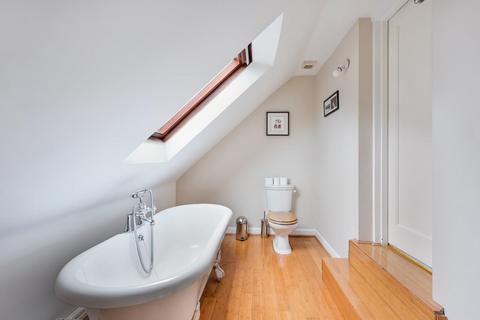 62 Avenue Road, Sutton, SM2 6JB