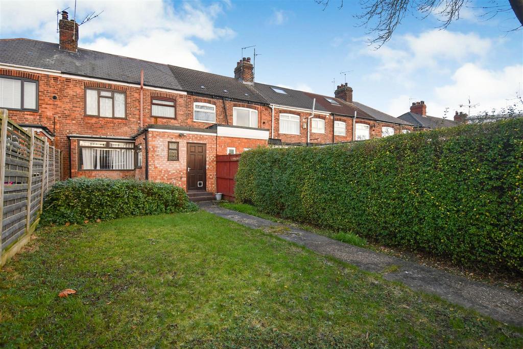 Willerby Road, Hull 3 bed terraced house for sale £165,000