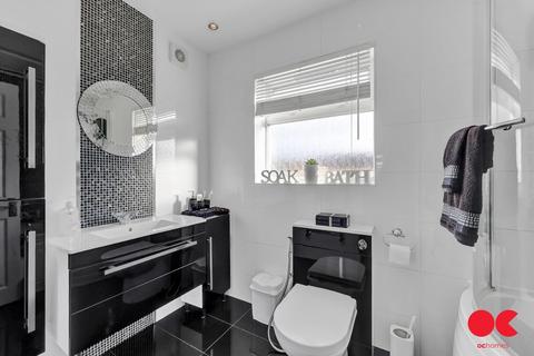 102 Cherry Tree Lane, Rainham, RM13 8TP