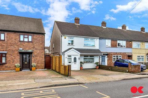 102 Cherry Tree Lane, Rainham, RM13 8TP