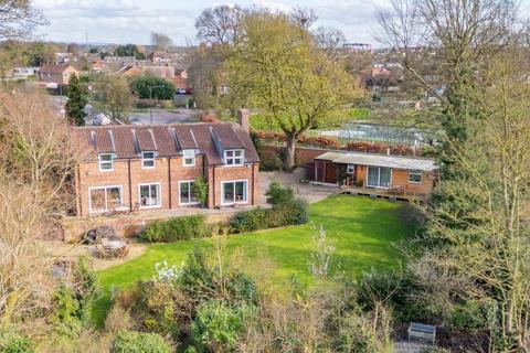 4 bedroom detached house for sale, The Old Village, Huntington, York