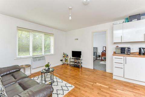 1 bedroom flat for sale, Kings Road, Petersfield, Hampshire