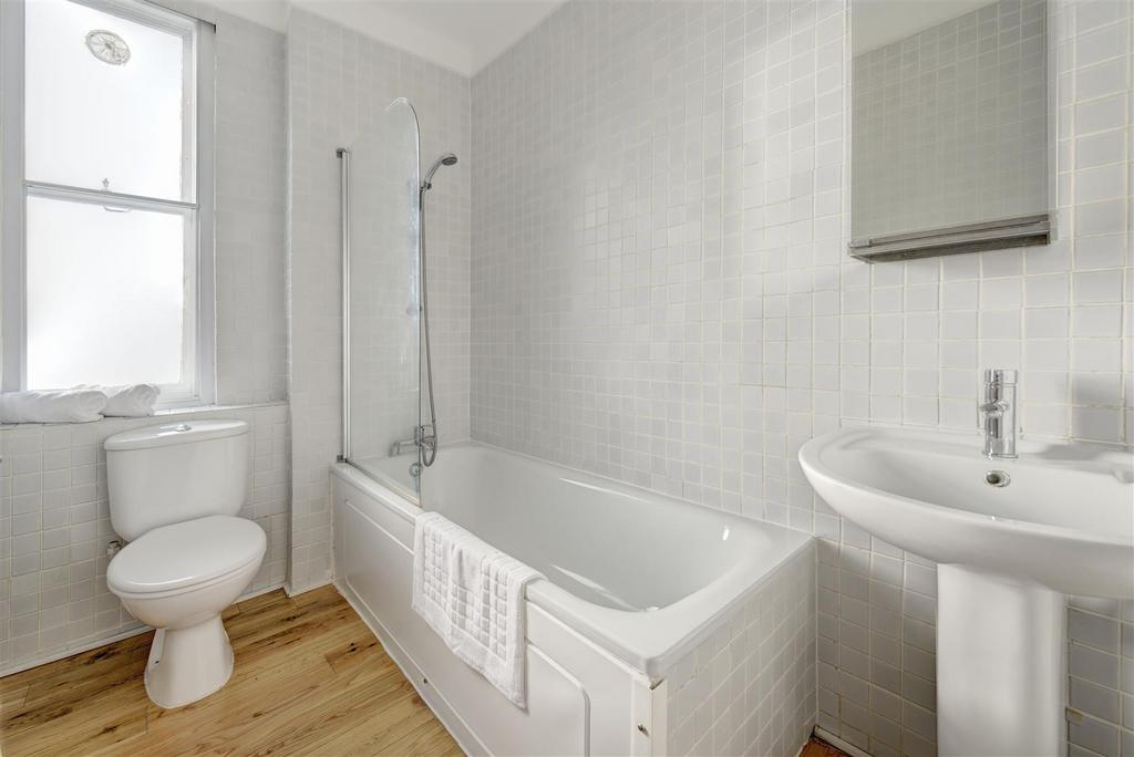 24 39 hill street 355103 bath RGB.jpg