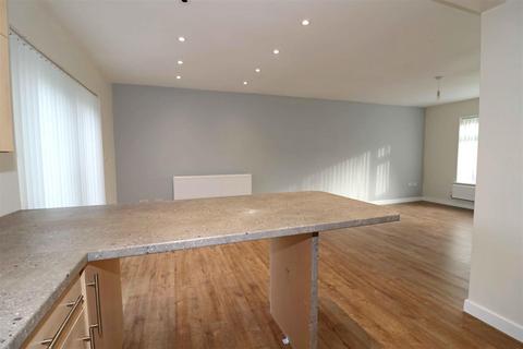 7 Beech Grove, Warwick, CV34 5PS