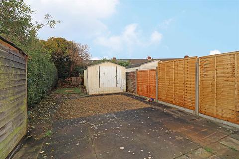 7 Beech Grove, Warwick, CV34 5PS