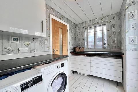 28 Brookhill Road, Darton, Barnsley, S75 5EN