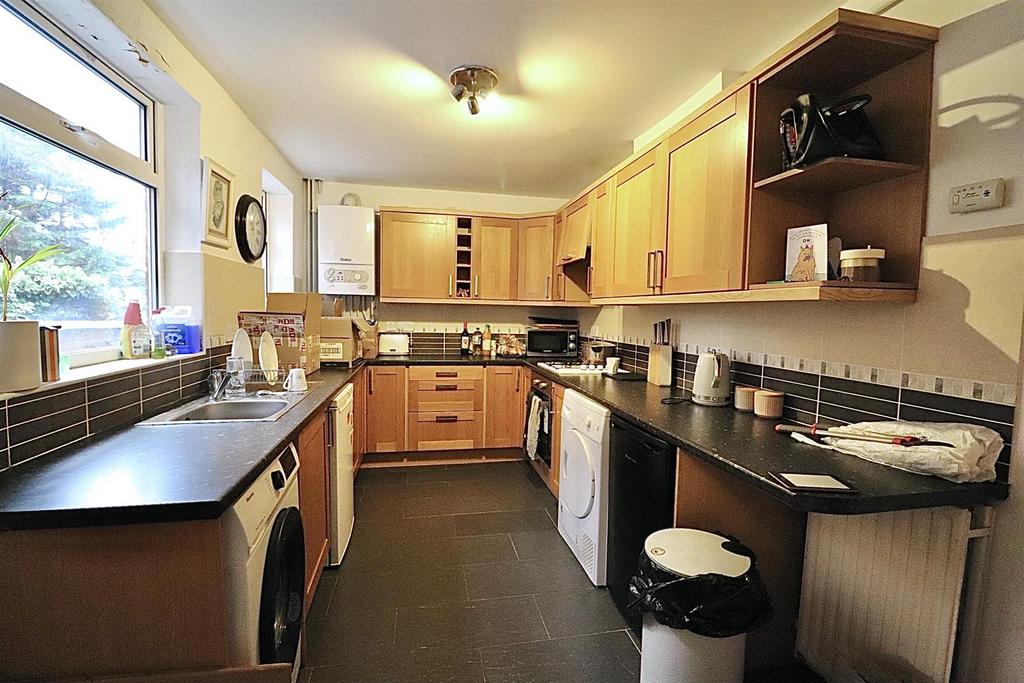 Glasgow Street, St James, Northampton 2 bed terraced house for sale £