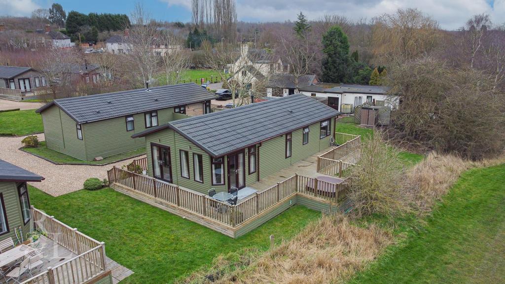 Spring Cottage Road, Overseal 2 bed park home for sale £225,000
