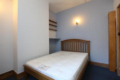 3 bedroom house to rent, Viaduct Road, Brighton