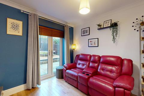 3 Marriner Close, Otley, LS21 2FL