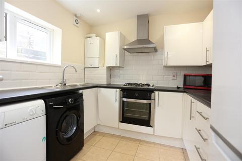 4 bedroom house to rent, Ewhurst Road Brighton