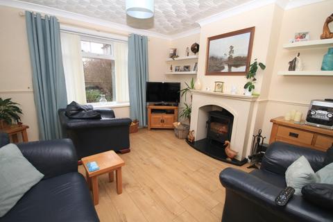90 Stonegate Road, Bradford, BD10 8BU