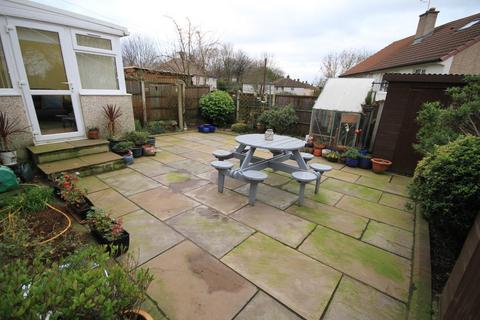 90 Stonegate Road, Bradford, BD10 8BU