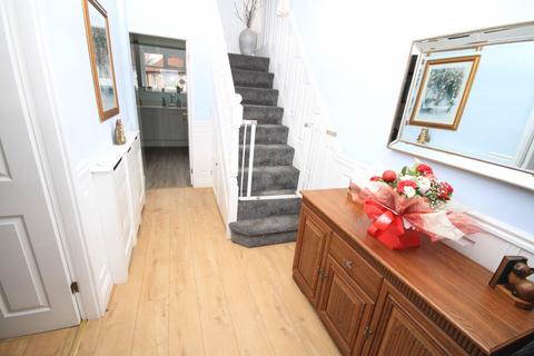 90 Stonegate Road, Bradford, BD10 8BU