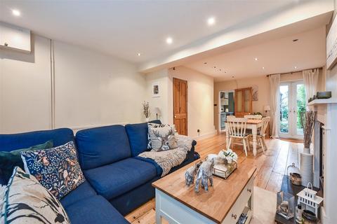 3 bedroom terraced house for sale, Greatbridge Road, Romsey Town Centre, Hampshire