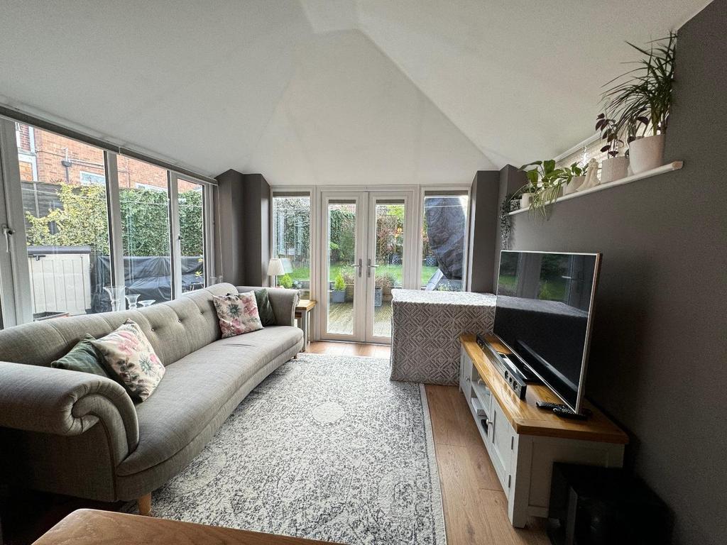 Garden room