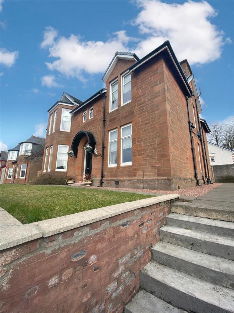 Glen Road, Wishaw 5 bed detached house £2,350 pcm (£542 pw)