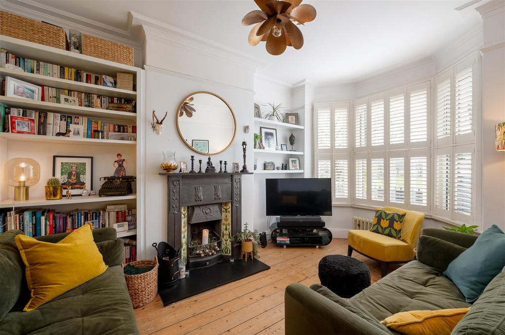 Albemarle Road, South Bank, York, YO23 1EP 3 bed terraced house for