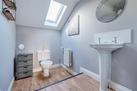 3 Badgers Holt, Bristol, BS14 9HL