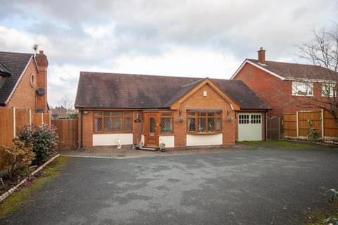 2 bedroom detached bungalow for sale, Highfields Road, Chasetown