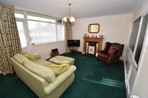 3 bedroom flat for sale, Hodge Hill Court, Bromford Road, Hodge Hill, Birmingham