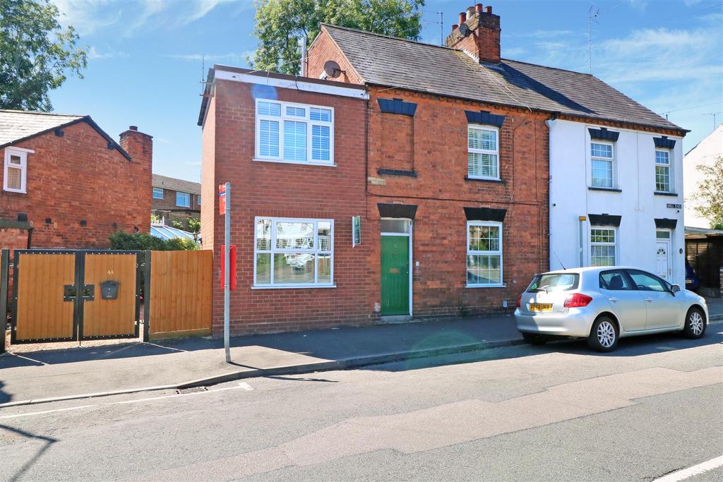 Mill End, Kenilworth 1 bed apartment £750 pcm (£173 pw)