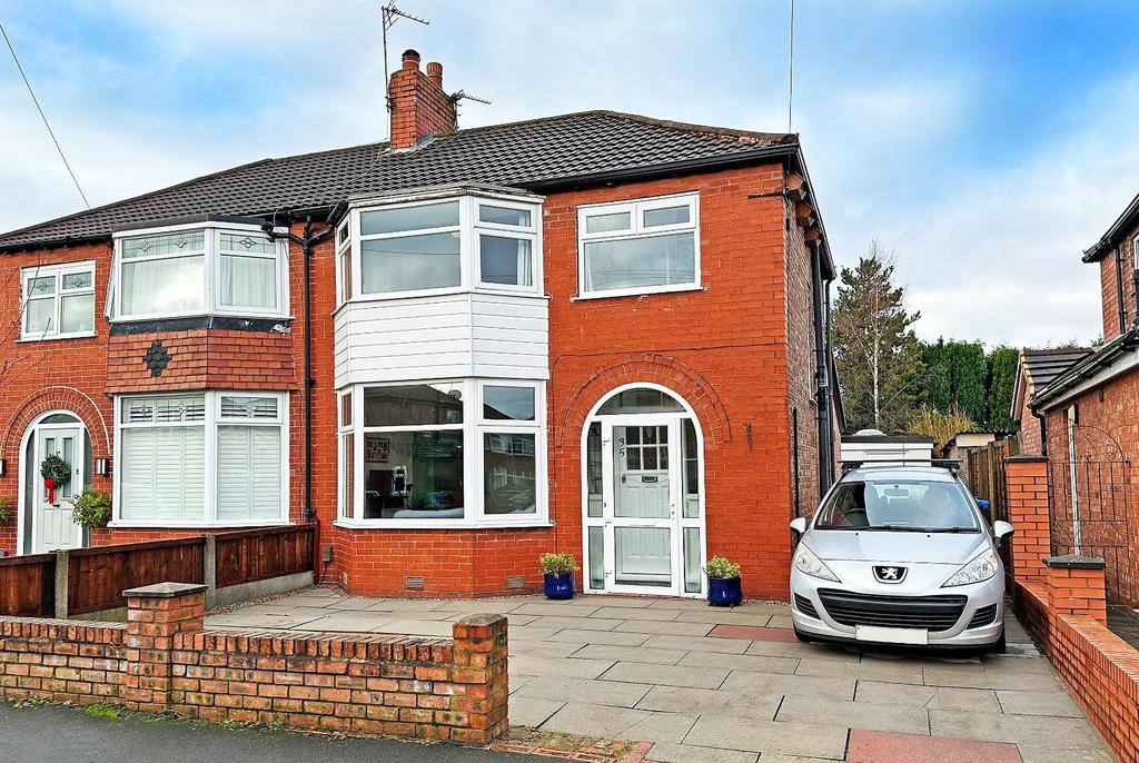 Radlet Drive, Timperley 3 bed semidetached house for sale £475,000