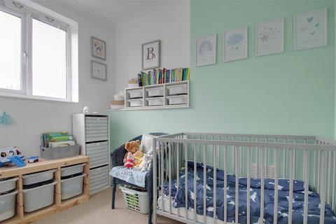 51 Cobden Road, Worthing, BN11 4BD