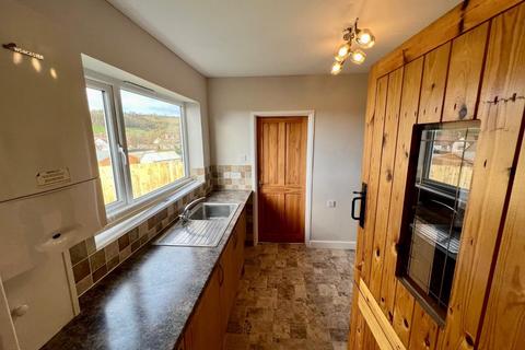 8 Cherry Orchard, Wotton-under-edge, GL12 7HT