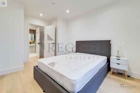 2 bedroom apartment to rent, Lily House, Eden Grove, TW18