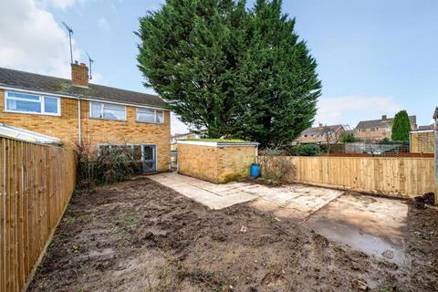76 Colwell Drive, Witney, OX28 5NQ