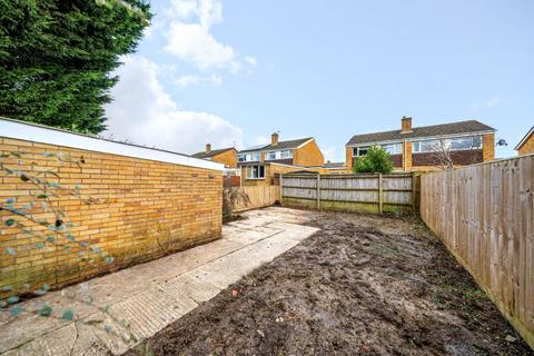76 Colwell Drive, Witney, OX28 5NQ