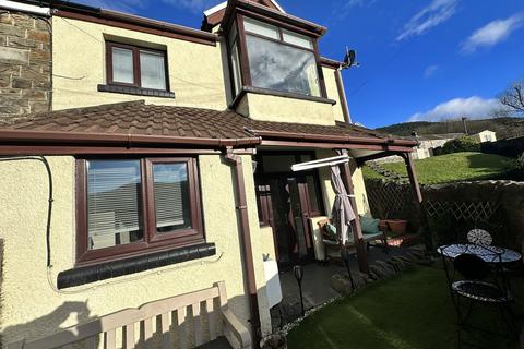 3 bedroom end of terrace house for sale, High Street, Treorchy, Rhondda, Cynon, Taff. CF42 6NY