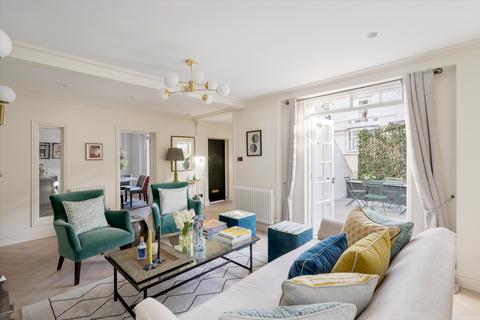 2 bedroom flat for sale, Pembridge Villas, London, W11