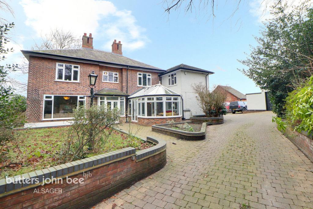Nantwich Road, Audley 3 bed character property for sale £425,000