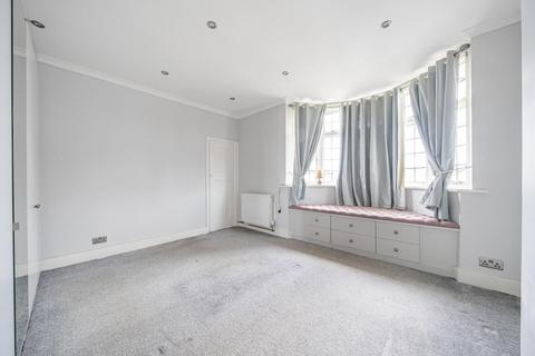 44 Ernest Grove, Beckenham, BR3 3JD