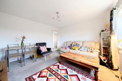 2 bedroom maisonette for sale - Aylesbury,  Buckinghamshire,  HP19