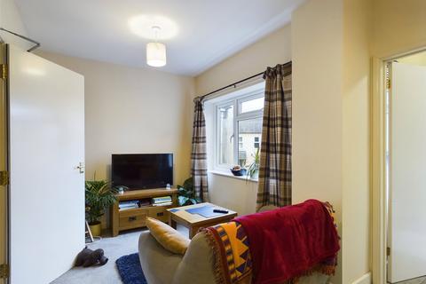 Flat 3, Old Chapel House Broad Street, Kings Stanley, Stonehouse, GL10 3PN