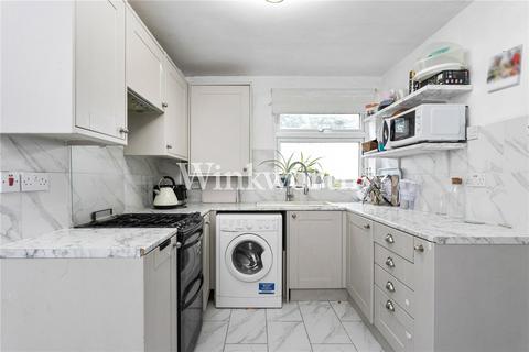 2 bedroom apartment for sale, Pellipar Close, London, N13