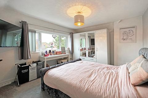 31 Avon Road, Shirley, Solihull, B90 4RJ