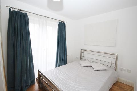 2 bedroom apartment to rent - Ballantyne Place, Winwick, WA2