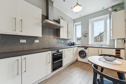 28e Busby Road, Clarkston, Glasgow, G76 7XH