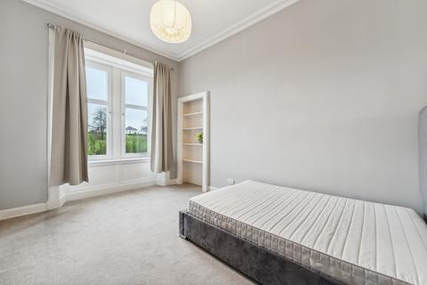 28e Busby Road, Clarkston, Glasgow, G76 7XH
